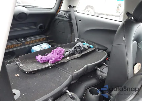 2014 Mini Hardtop Cooper из США, поврежденный, VIN WMWXM5C50ET731019